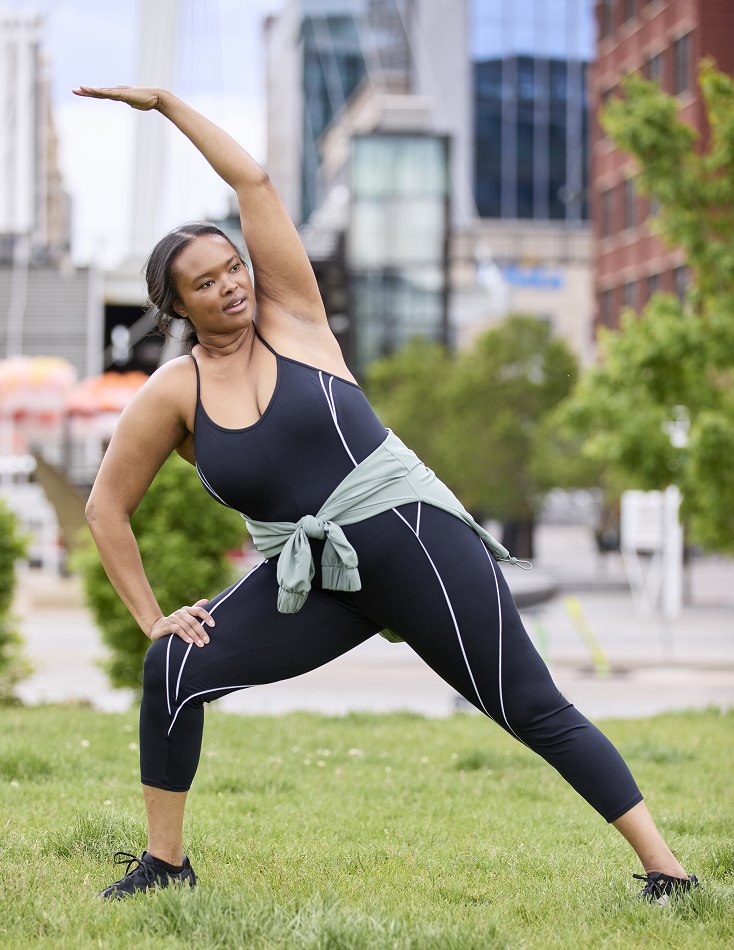 Kimberly Trubetskoy — yoga stretch pose — Fitness — Denver
